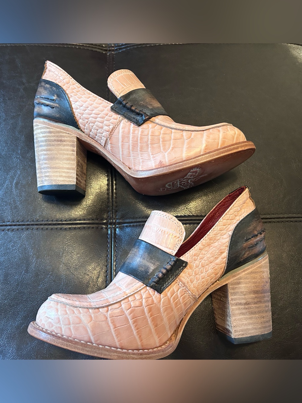 Freebird by Steven Bellevue Heeled Loafers Blush Size 8 EUC!